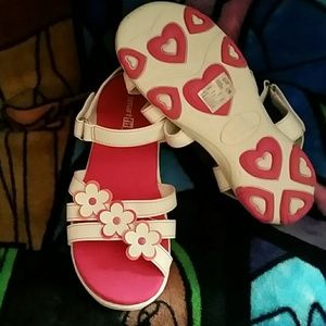 Girls sandals